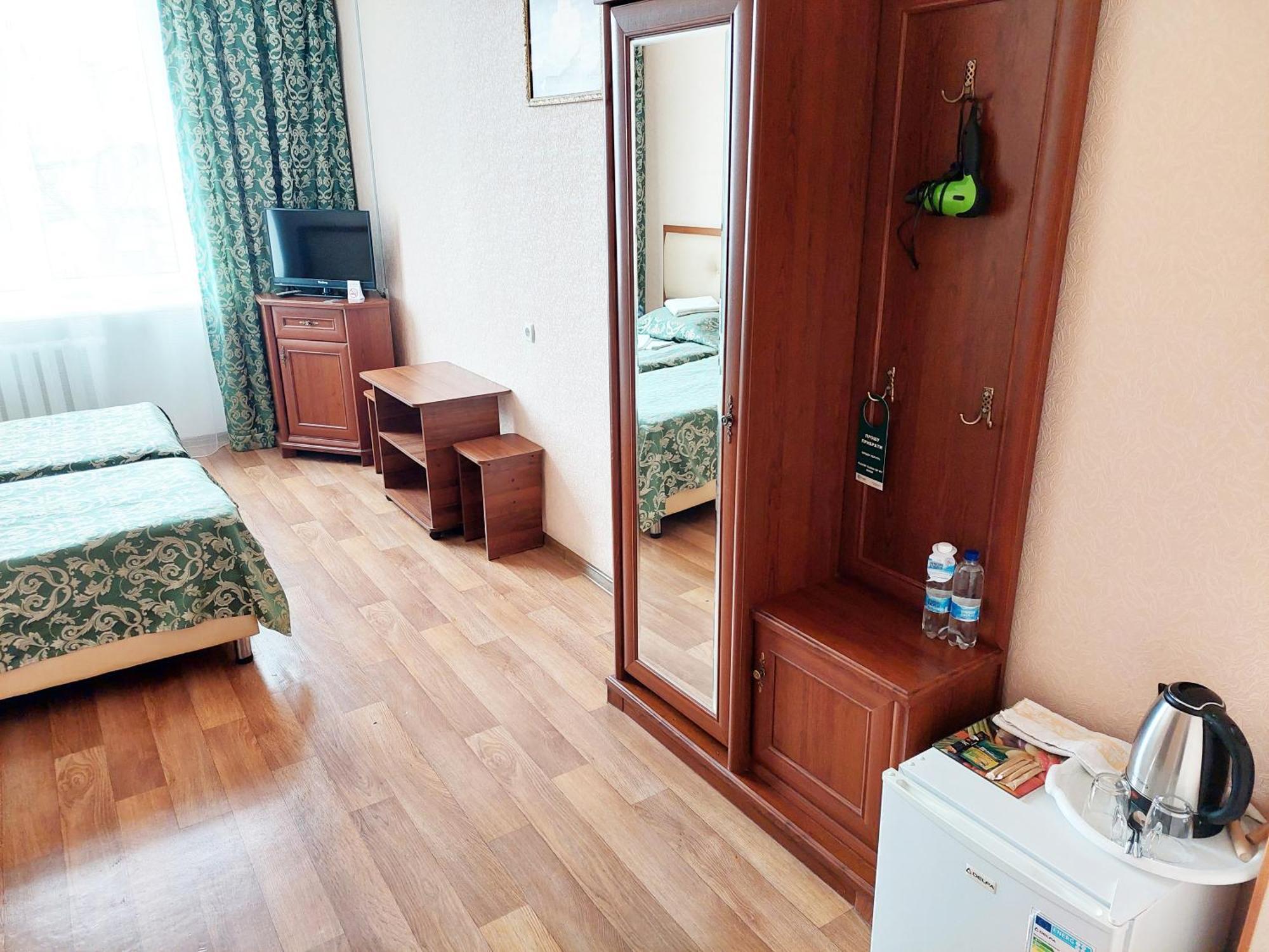 Uman Hotel Екстер'єр фото